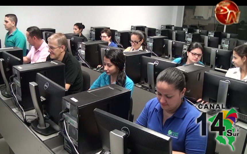 50 Jóvenes podrían ganar una beca para estudiar en la universidad