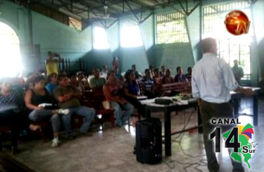 Funcionarios del Inder presentaron proyecto productivo a familias de Finca Chánguena