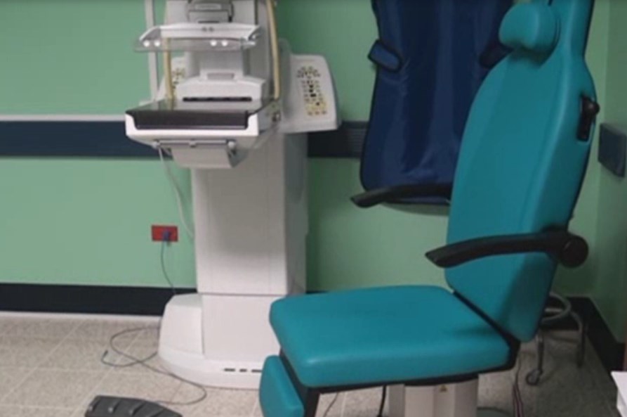 El Hospital de Osa completó el equipo del mamógrafo digital