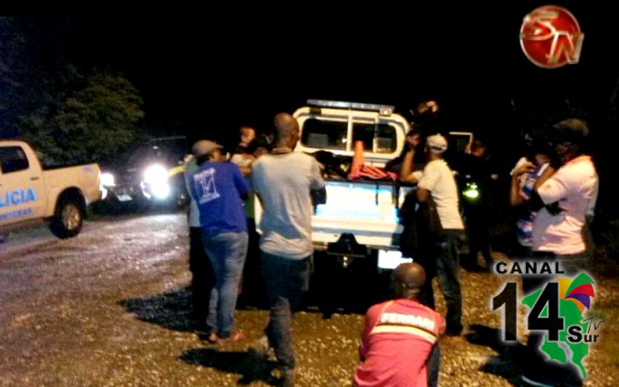 Policía de Fronteras interceptó una microbús con nueve africanos