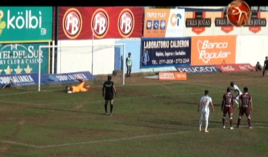 Pérez Zeledón aleja los fantasmas del descenso con su victoria ante Saprissa