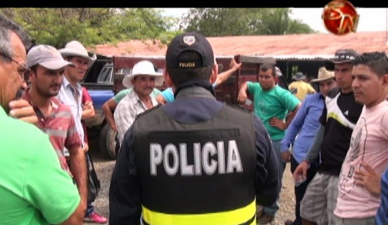 Bonaerenses se manifestaron este jueves