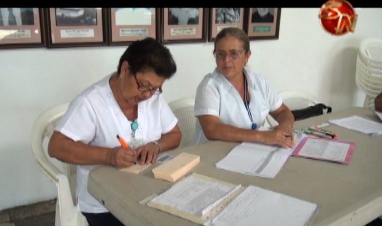Habilitan más puestos de vacunación en San Isidro de El General para captar a la población