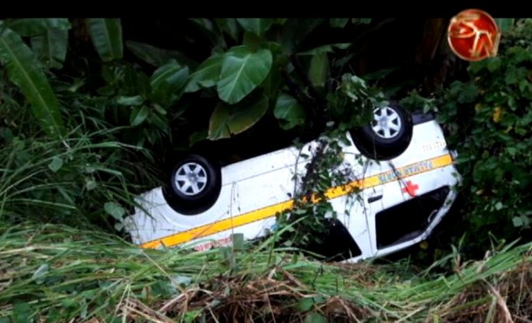 Tres ambulancias sufrieron accidentes en la zona Sur mientras atendían emergencias