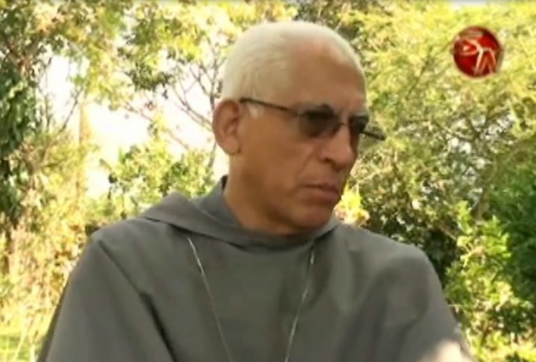 Dirigentes de Gutiérrez Braun exponen proyectos al Obispo