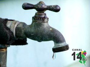 Casi 8 mil personas en la zona Sur están sin acceso al agua potable