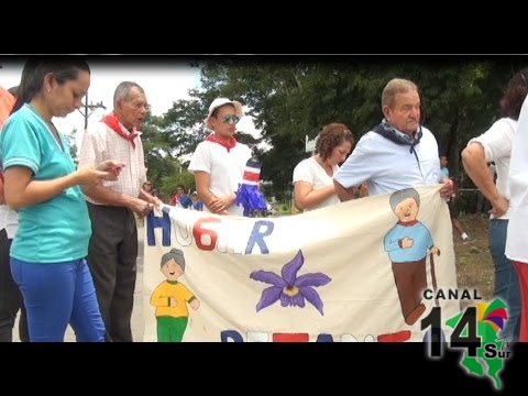 Hogar Betania celebró la independencia con la llegada de la antorcha