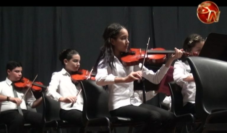 Estudiantes mostraron sus talentos en concierto de la Sinfónica