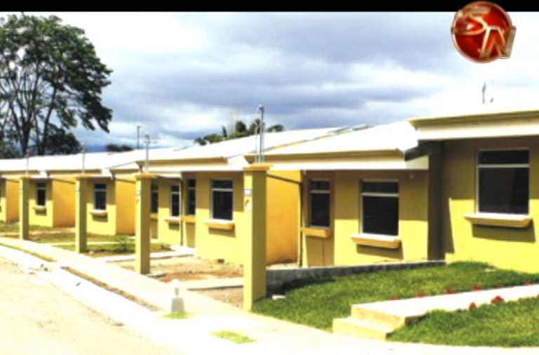 Banhvi analiza proyecto habitacional en Laurel de Corredores
