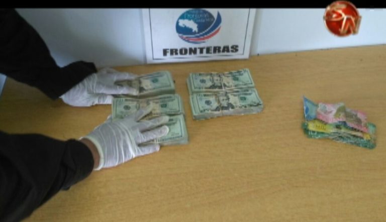 Policía de Fronteras decomisó 23 mil dólares al revisar dos carros en Guaycará de Golfito