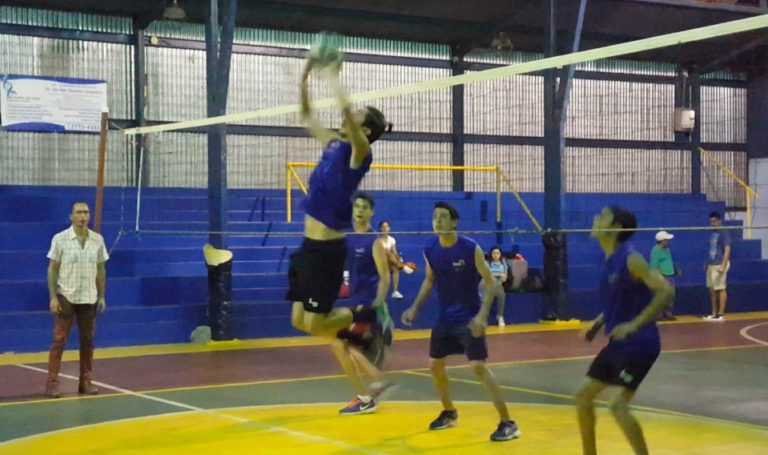Volibol masculino de Pérez Zeledón sigue su preparación para JDN