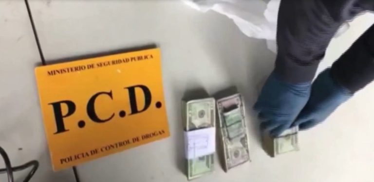 Hombre fue detenido con más de 22 mil dólares de dudosa procedencia en Corredores