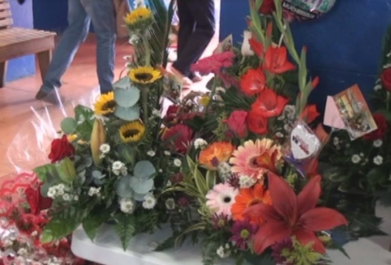 Las flores siguen siendo importantes en los días especiales