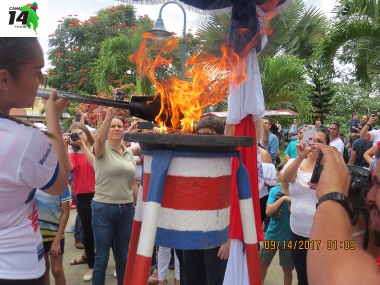 Recibimiento de La Antorcha 2017