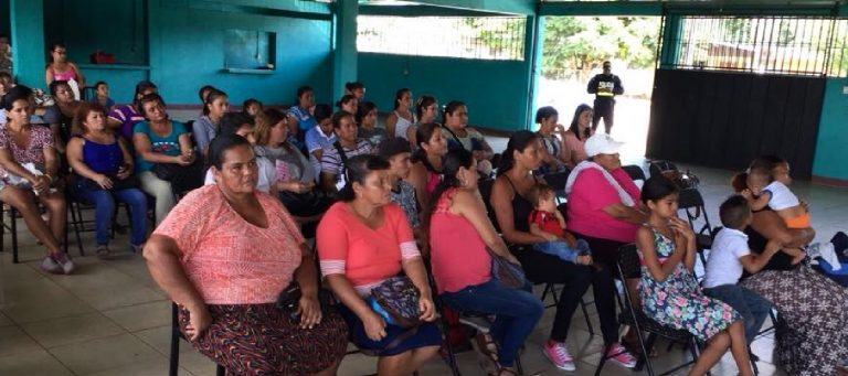 Brindan informe sobre gestión de becas y ayudas sociales en Paso Canoas