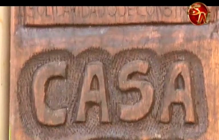 Familia tendrá casa nueva gracias a CoopeAgri