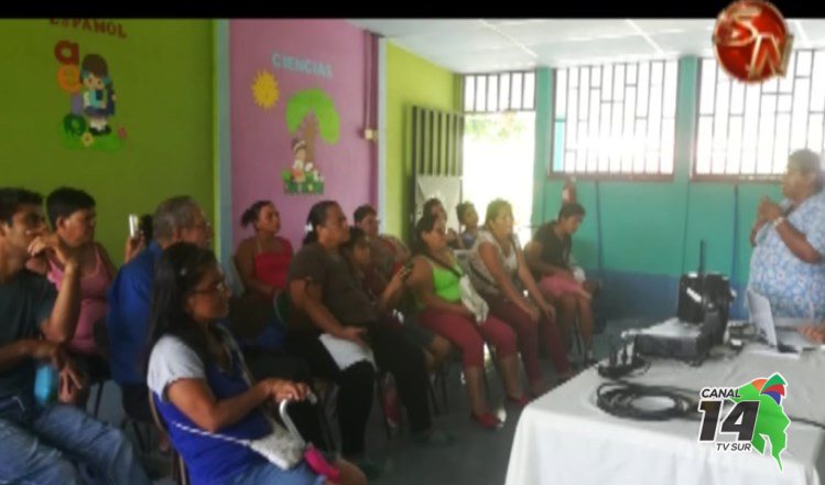Líderes comunales participaron en taller sobre salud en el cantón de Osa