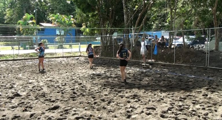 Atletas cuentan con cancha de voleibol de playa en el Polideportivo de Pérez Zeledón