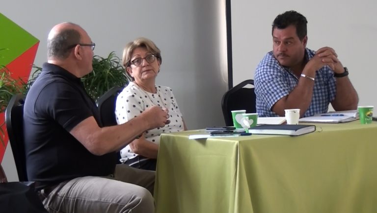 Productores se reúnen con directora ejecutiva del ICAFE para aclarar dudas
