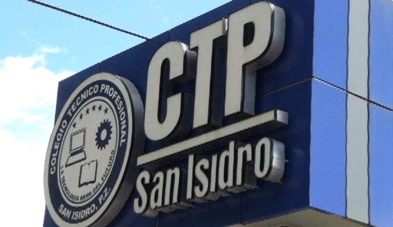 Una mayor proyección a la comunidad  impulsa el nuevo director del CTP San Isidro