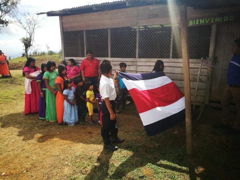 Una comunidad indígena en Coto Brus estrenó centro educativo﻿