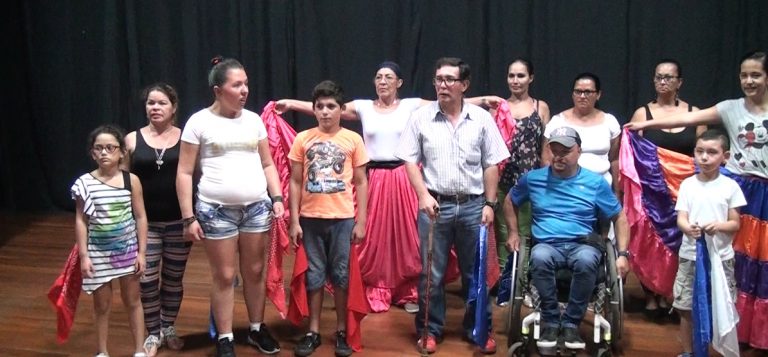 Personas con discapacidad de Pérez Zeledón conforman grupo de baile folclórico