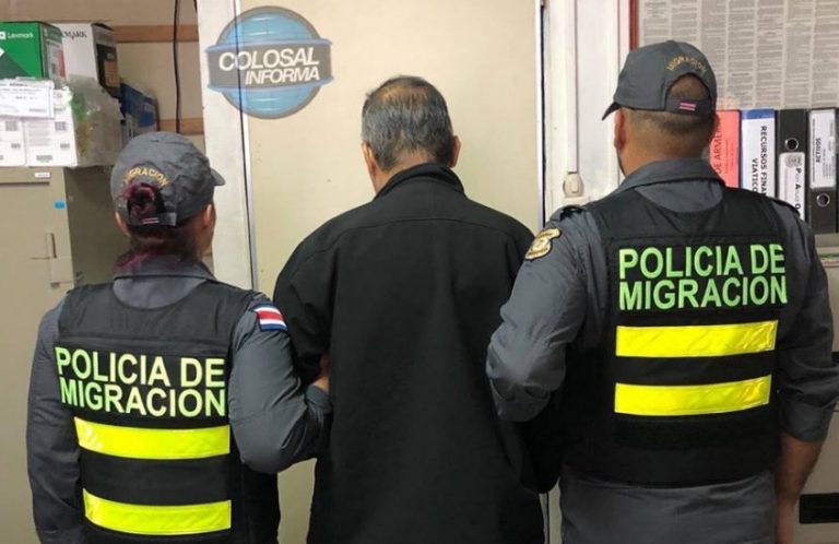 Detienen a sacerdote sospechoso de abuso sexual en Paso Canoas