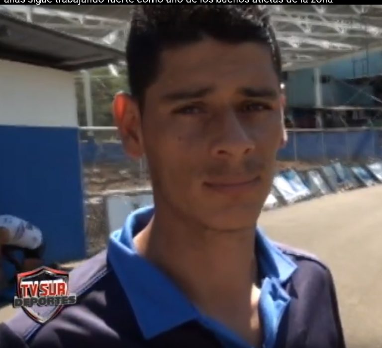 Juan Luis Fallas sigue trabajando fuerte como uno de los buenos atletas de la zona