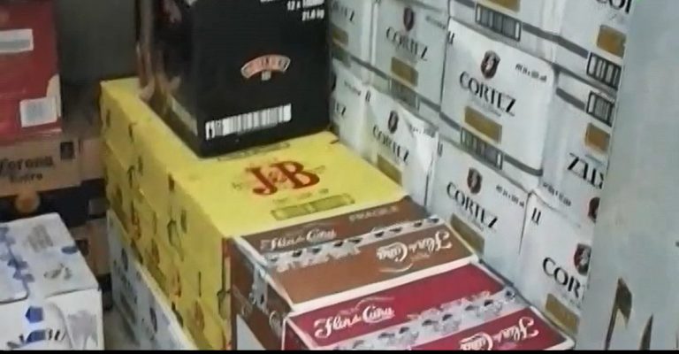 Decomisaron licor de contrabando en Palmares de Pérez Zeledón