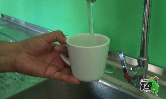 Racionarán el servicio de agua potable en Dominical