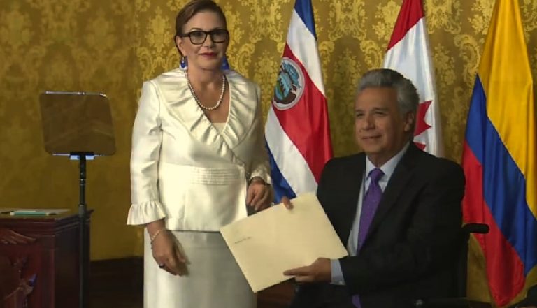 Generaleña Nury Solís presentó credenciales como Embajadora en Ecuador
