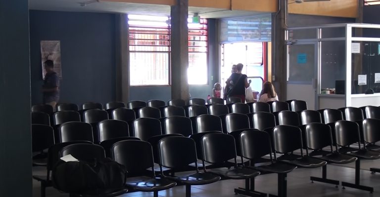 Hospital Escalante Pradilla trabaja a medias tras la huelga del sector salud