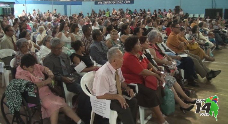 Testigos de Jehová reunió a unas 2500 personas en Pérez Zeledón