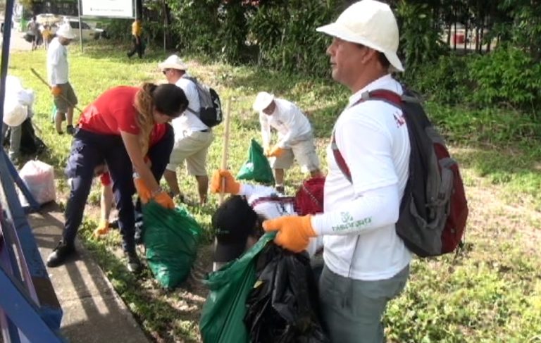 Más de 2500 kilos de basura recogieron en campaña de CoopeAgri R.L.