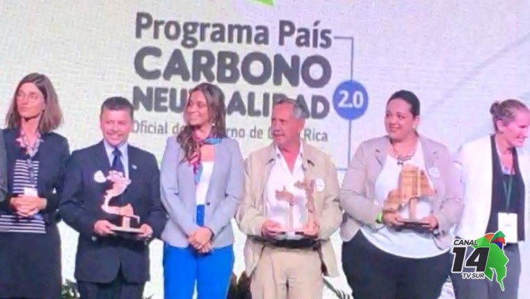 Municipalidad de Golfito recibe reconocimiento como cantón en el Programa de Carbono Neutral