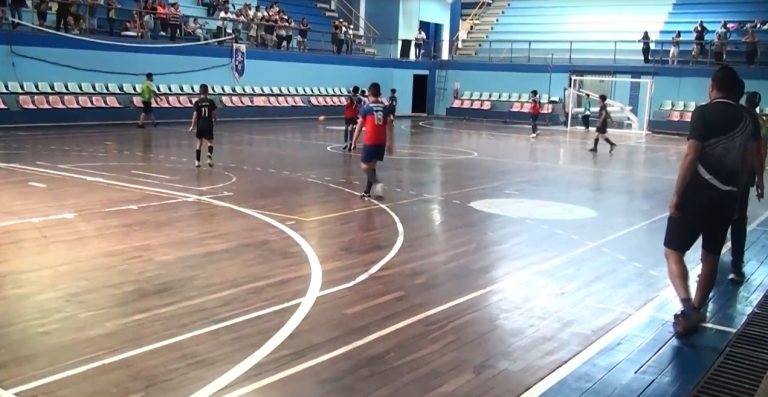 Fútbol sala escolar tuvo su final regional en Pérez Zeledón