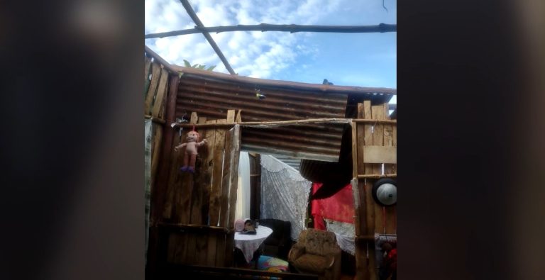 Fuertes vientos afectaron vivienda de familia en Santa María de Cajón y ahora piden ayuda