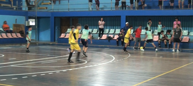 Escuela La Asunción y Hernán Rodríguez de Palmares dominaron la final regional de Futbol Sala Escolar