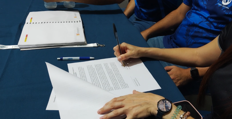 Asociación de Voleibol de Pérez Zeledón y Universidad Castro Carazo firmaron convenio