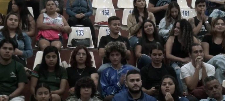 Presentan propuesta de reglamento para el Comité de la Persona Joven en Pérez Zeledón