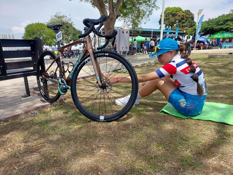 Generaleña se impuso en la primera fecha de la Copa de Ruta Femenina de ciclismo