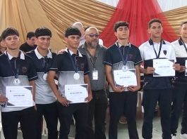 Casi 500 estudiantes del Circuito 01 del MEP en Pérez Zeledón recibieron un reconocimiento