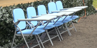 Donan pupitres al Liceo Sinaí, en visita de la Embajadora de Emiratos Árabes Unidos a Pérez Zeledón