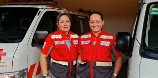 Dos conductoras permanentes de la Cruz Roja en Pérez Zeledón nos cuentan su experiencia al volante