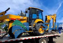 Municipalidad de Pérez Zeledón adquiere back hoe con recursos propios para atender diferentes necesidades