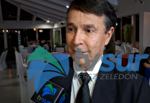 Olman Vargas recibe reconocimiento por 50 años de ser abogado y 17 profesionales en derecho por cumplir 25 años ejerciendo