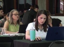 Adultos mayores y PYMES de Pérez Zeledón fortalecen sus habilidades digitales
