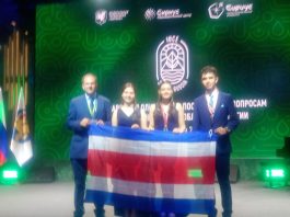 Estudiantes del Colegio Científico de Pérez Zeledón triunfan en Rusia y Estados Unidos en competencias mundiales