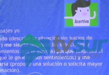 Padres de familia participaron en taller sobre escucha y comunicación para fortalecer vínculos con sus hijos